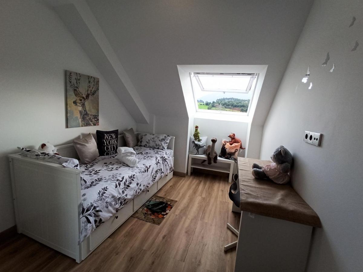 Apartmán Duplex Con Vistas Al Picu Pienzu, Colunga Exteriér fotografie