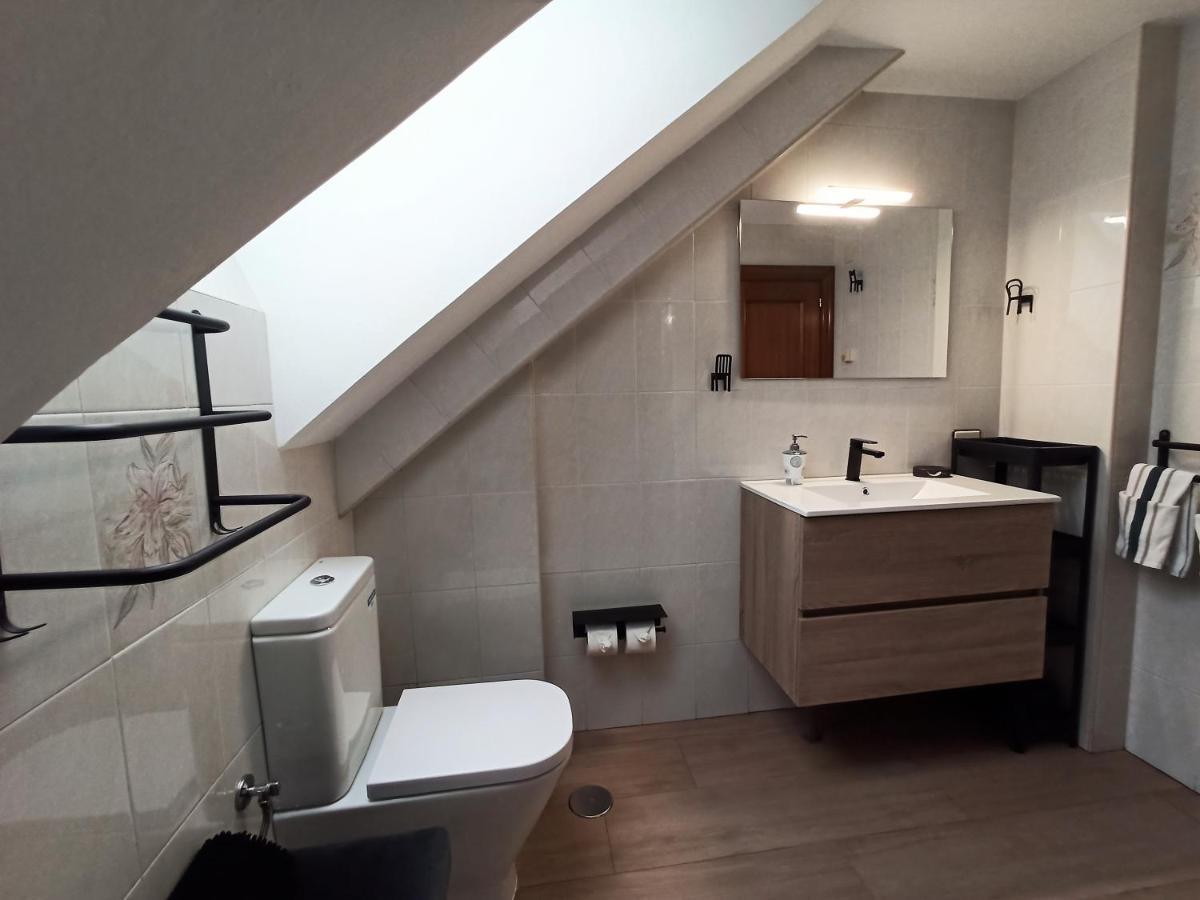 Apartmán Duplex Con Vistas Al Picu Pienzu, Colunga Exteriér fotografie